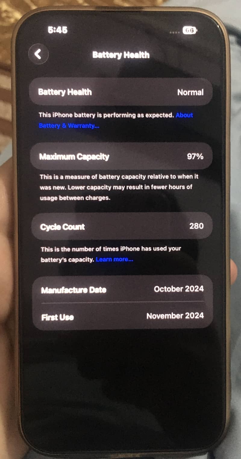 Apple iPhone 16 Pro Max 0