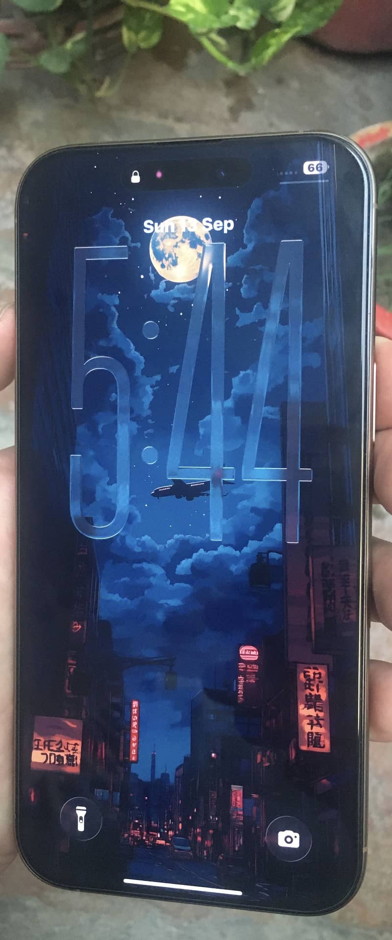 Apple iPhone 16 Pro Max 3