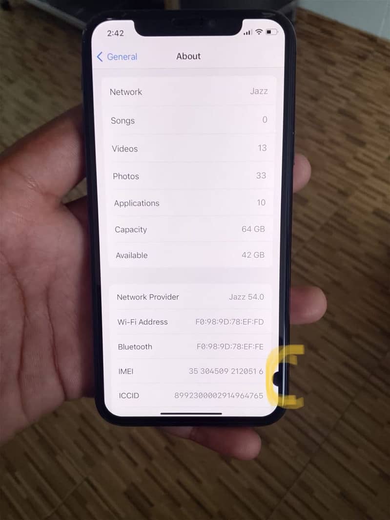 Apple iPhone X 3