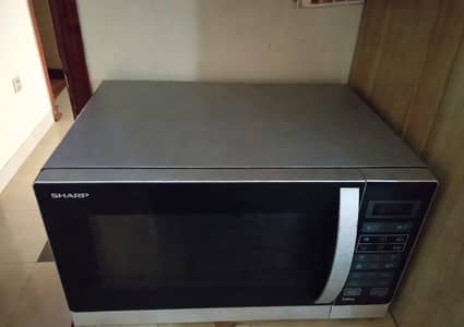 SHARP Microwave Oven with Grill 25L - Fully Working