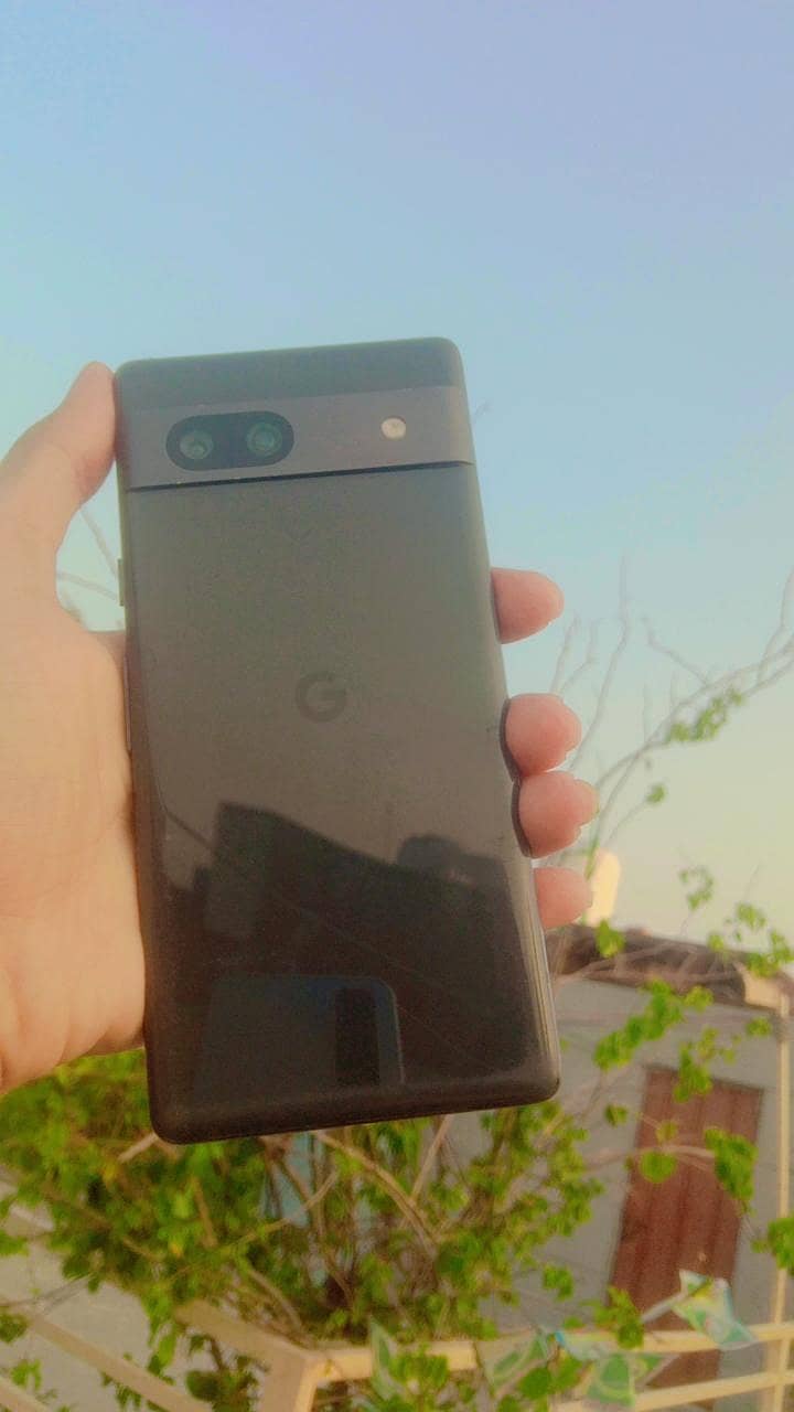 Google Pixel 7a 2