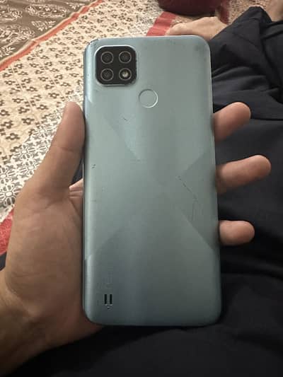 Realme C21