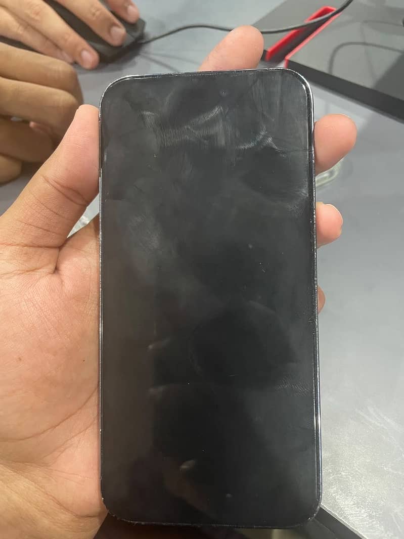 Apple iPhone 14 Pro Max 1