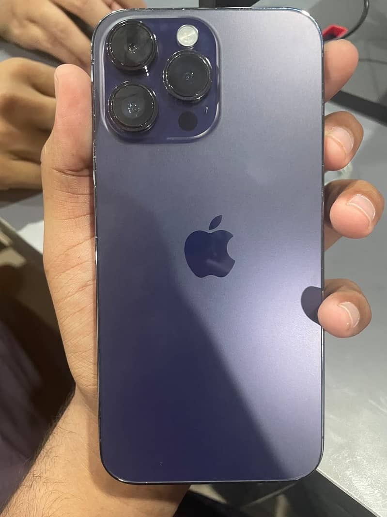 Apple iPhone 14 Pro Max 2