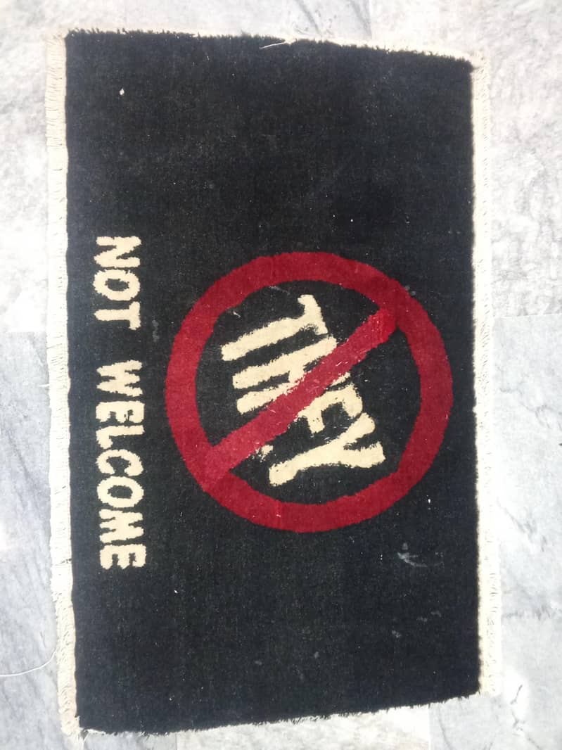 Handmade sample carpet rug 0
