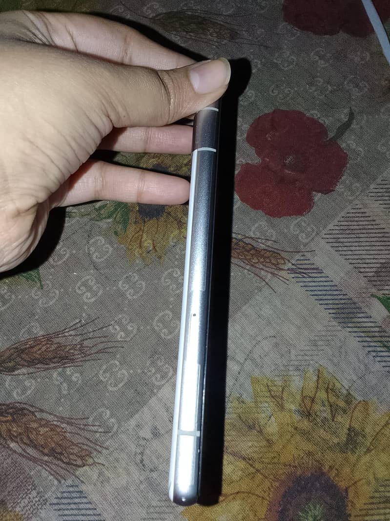 Google Pixel 7 6