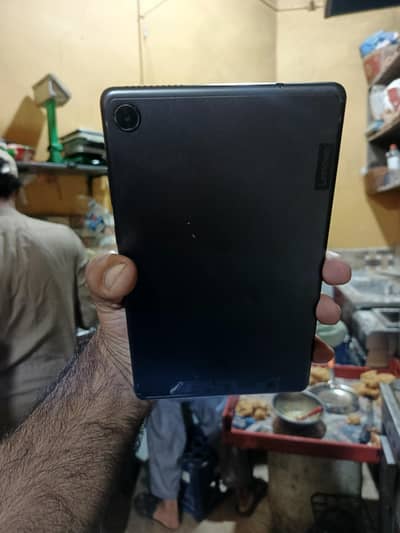 LENOVO M8 4GB RAM 64GB MEMORY 10/9 watsaab 03258830086