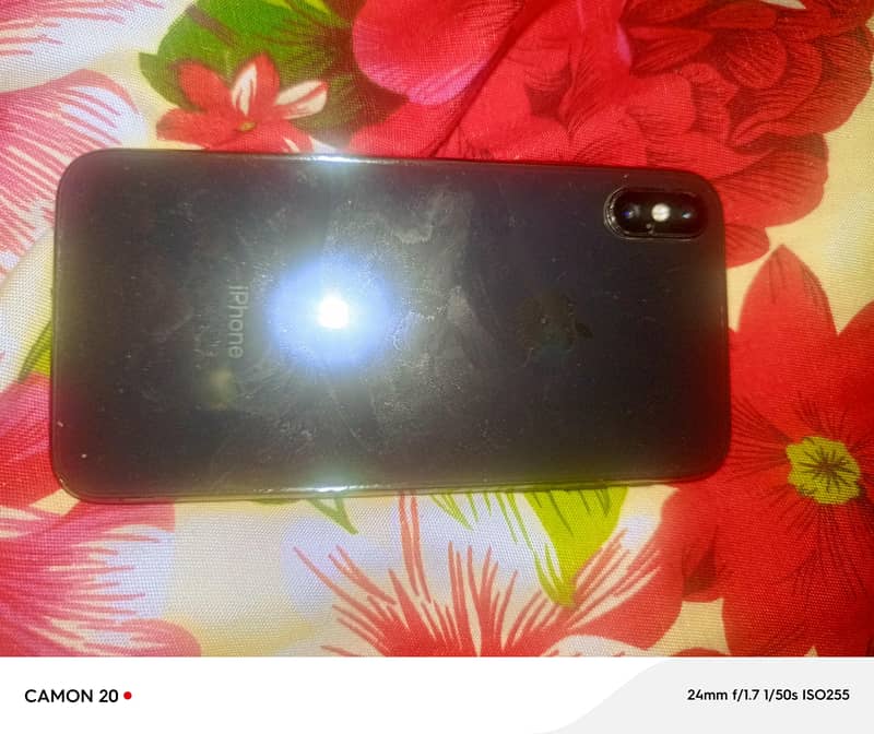 Apple iPhone X 4