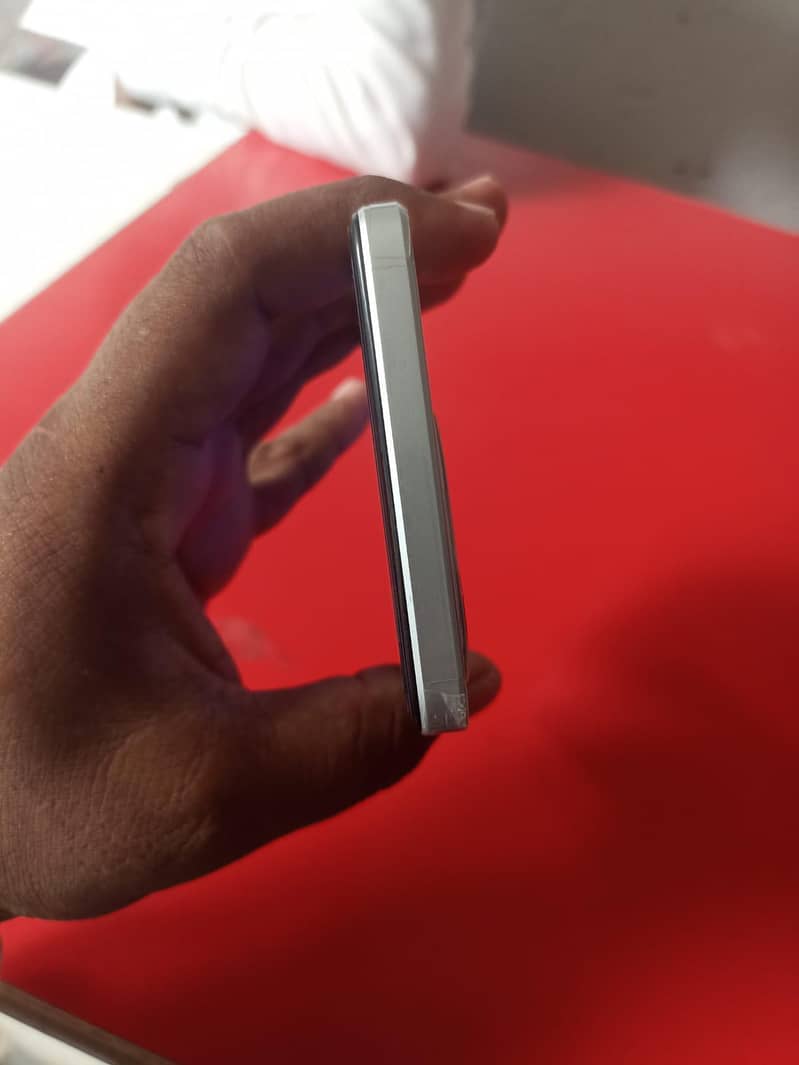 OPPO A3 4