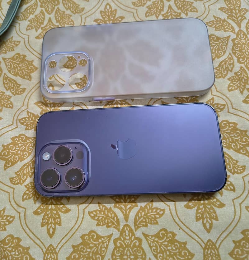 14 Pro iphone Apple - approved 5