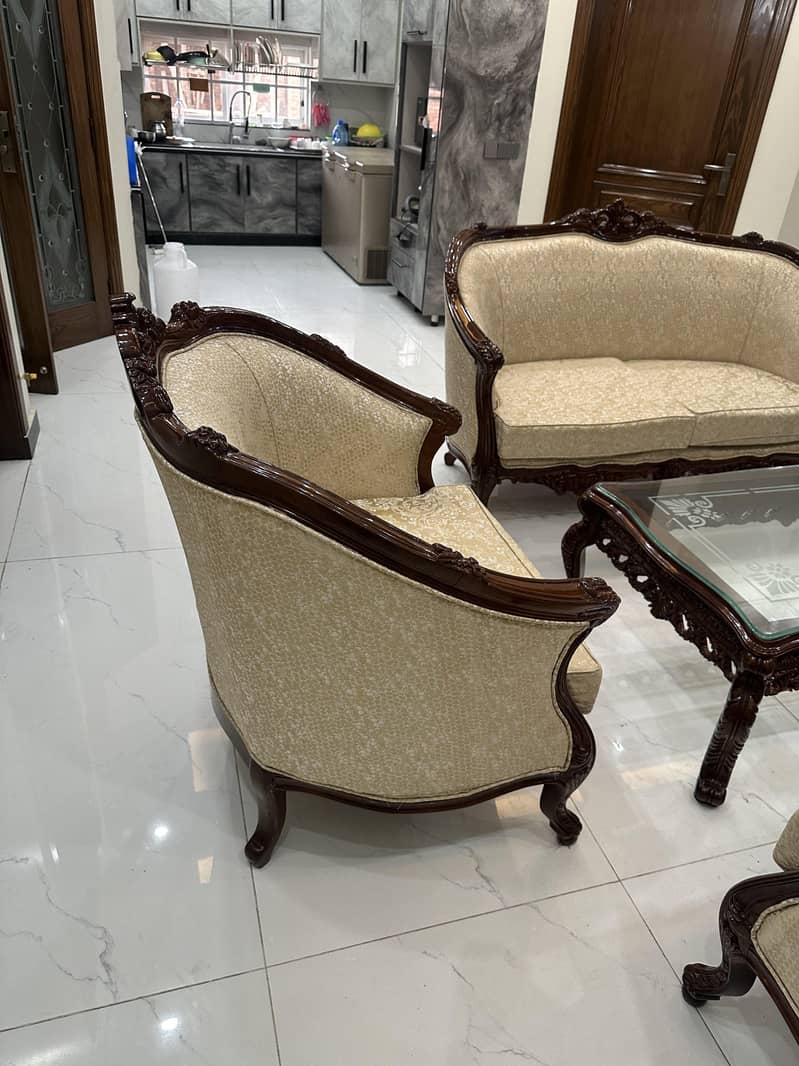 CHINIOTI SOFA SET 4