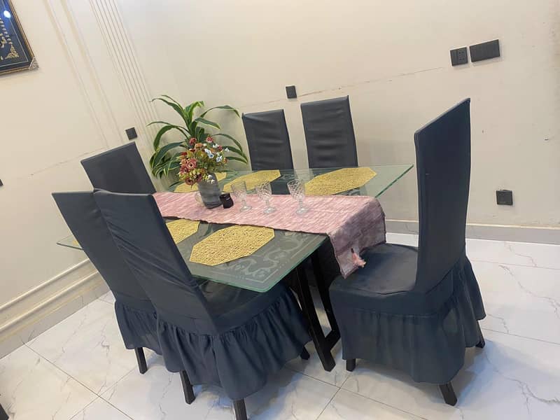 Dinning Table 0