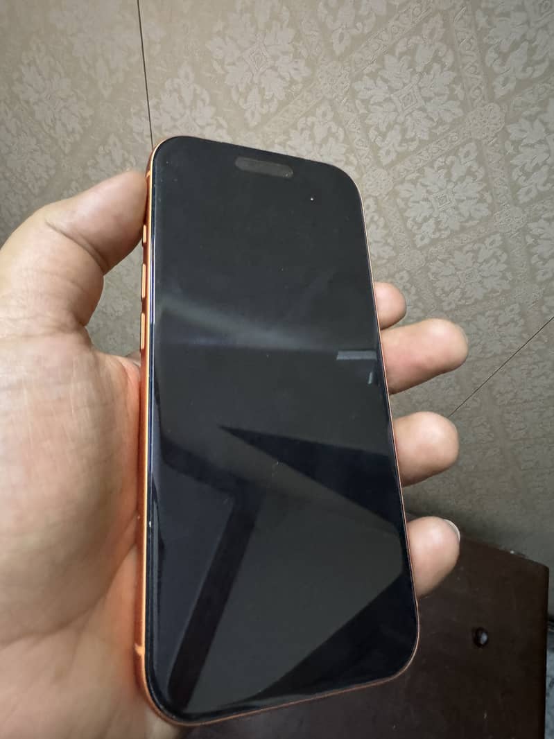 Apple iPhone 17 Pro 1