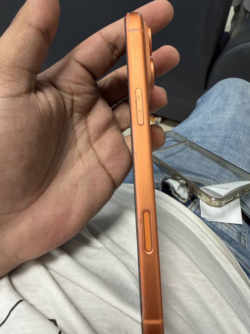 Apple iPhone 17 Pro Max 1