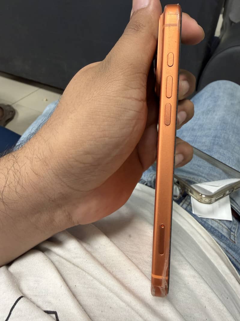 Apple iPhone 17 Pro Max 3