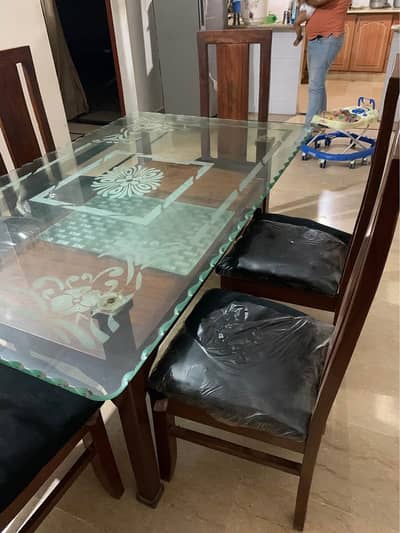 6 seater Dining Table Wood