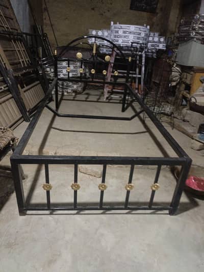 signal charpai 18 gauge iron