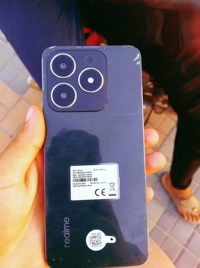 realmi  C61 4