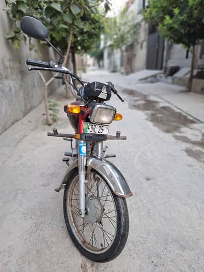 Honda Cd 70 2018 Red Color Golden Num Total Genuine Ph:03457741641