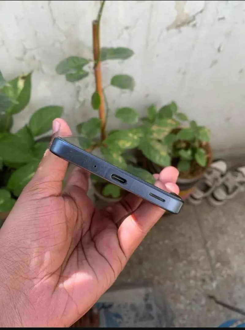 Samsung Mobile A16 3