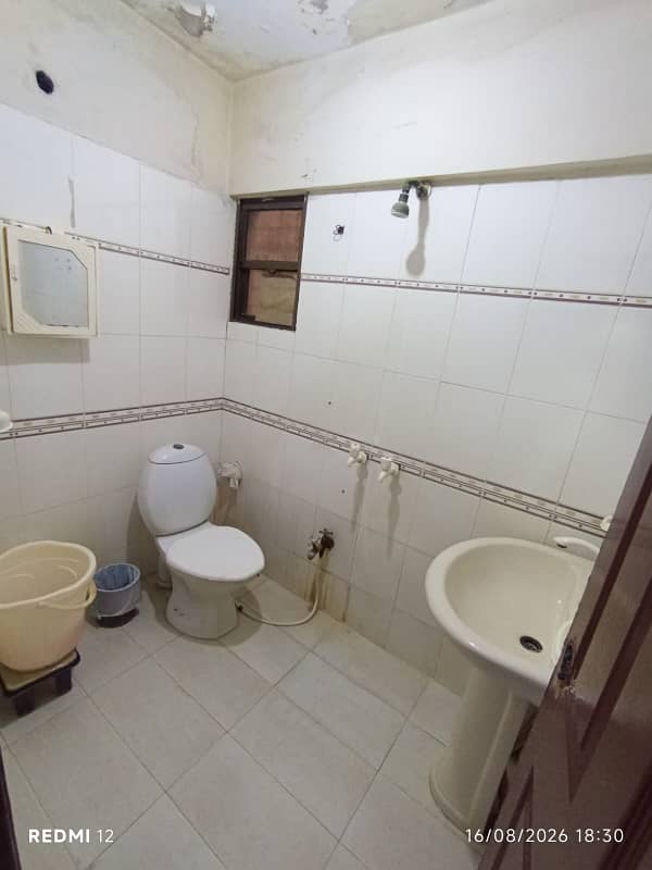3 BEDS DRAWING DINING BOUNDARY WALL FLAT 1