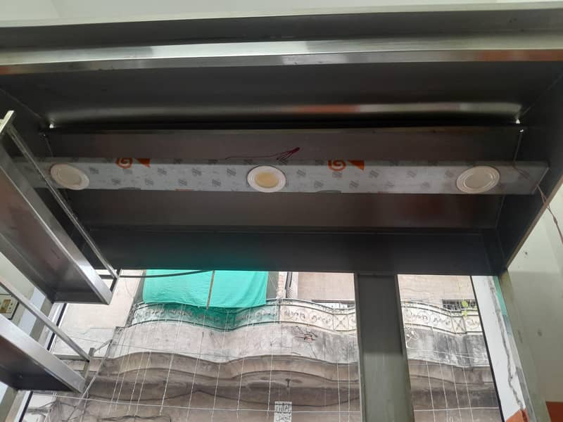 Burger Shawarma counter 6