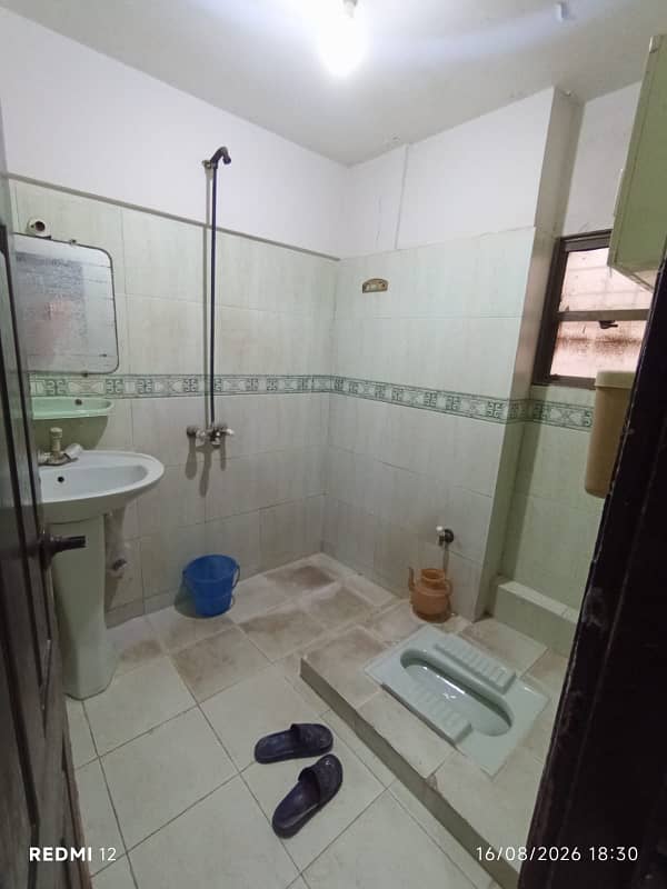 3 BEDS DRAWING DINING BOUNDARY WALL FLAT 5