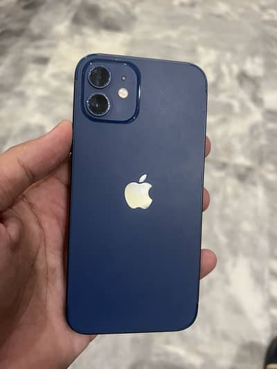Apple iPhone 12