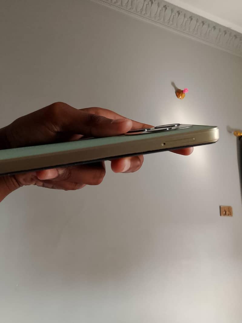 Tecno Spark 20C 2