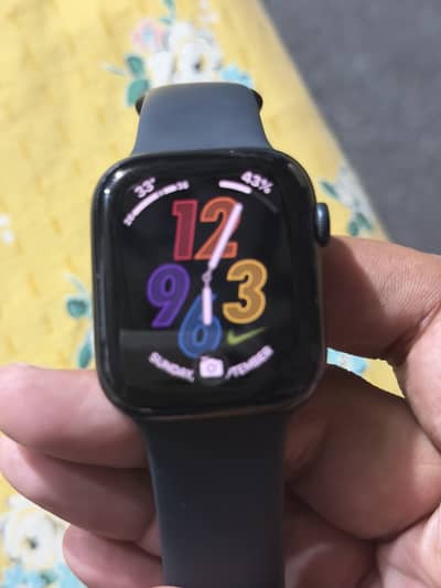 Apple Watch series 8