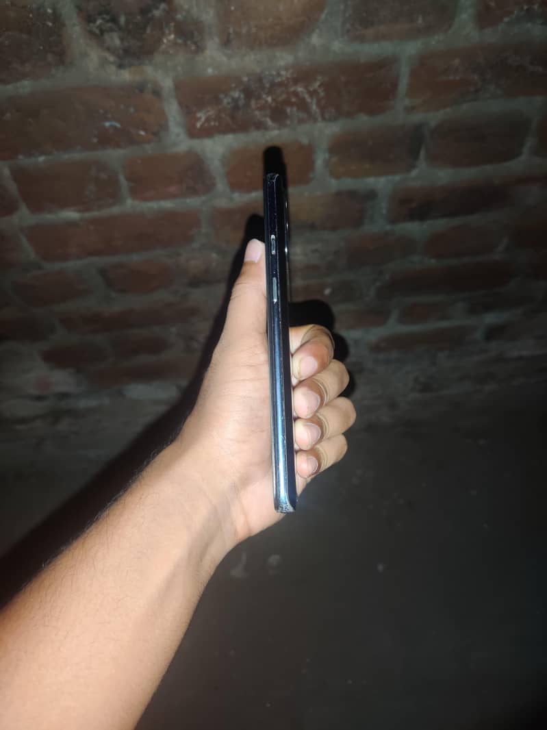 One Plus 9R exchange possible. 2