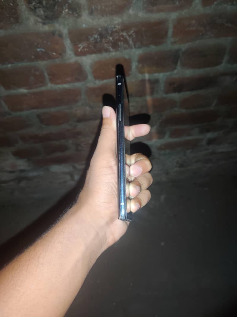 One Plus 9R exchange possible. 4