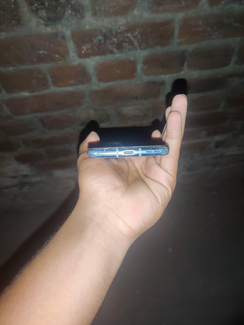 One Plus 9R exchange possible. 5