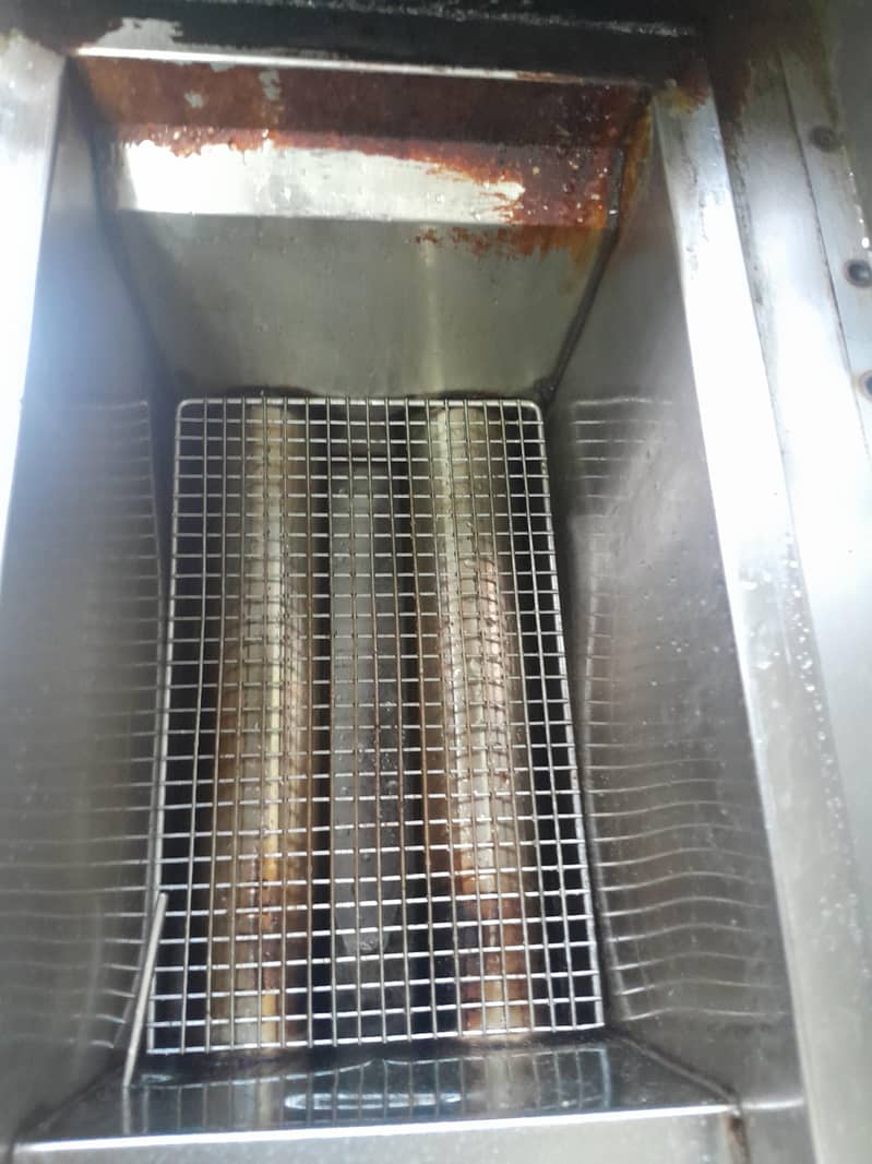 Burger Shawarma counter 8