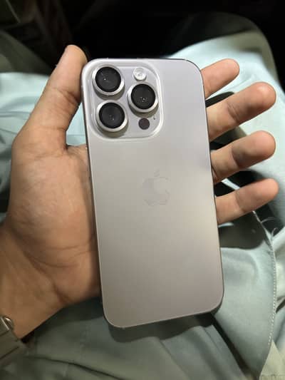 iPhone 15 Pro 1TB Factory Unlock 86bH natural titanium LLA