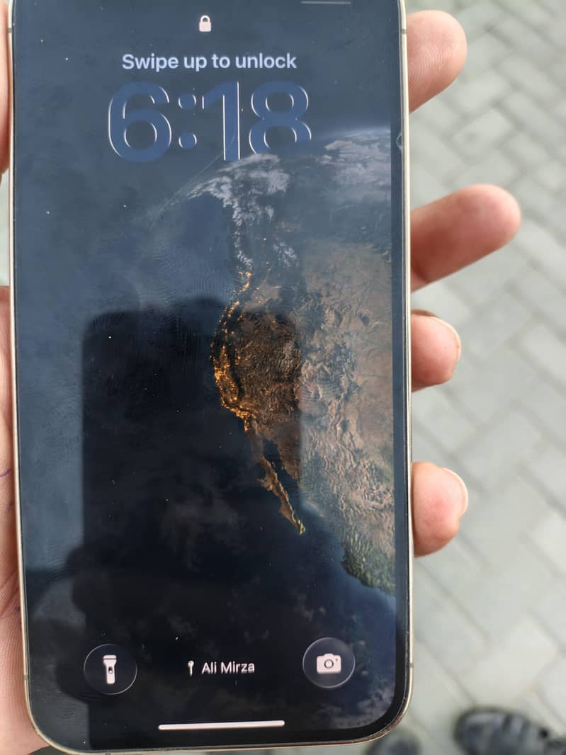 Apple iPhone 13 Pro 4