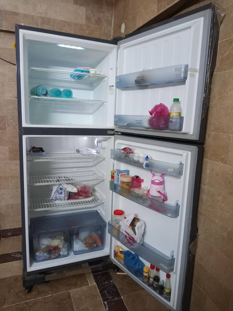 gree refrigerator 3