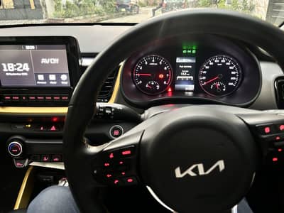 KIA STONIC 2025