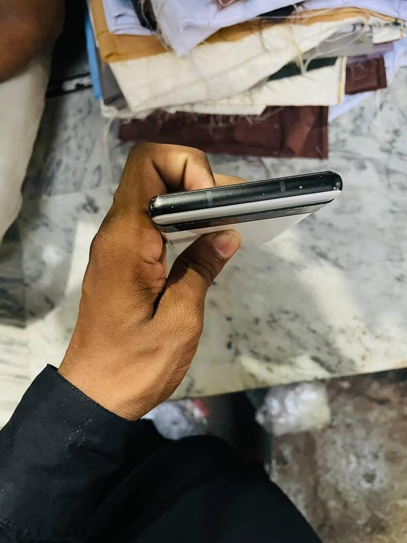 Google Pixel 6a 2