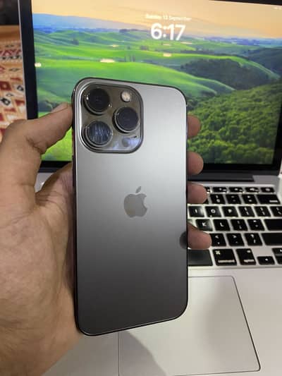 Apple iPhone 13 Pro