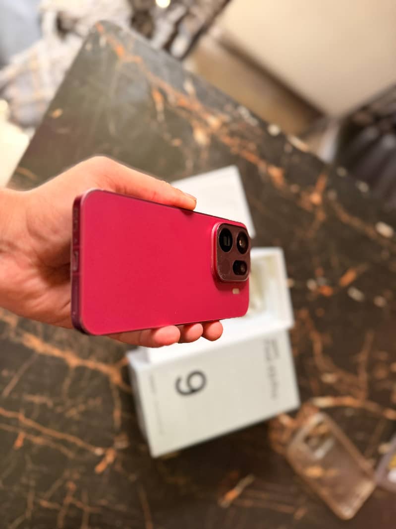OPPO Find X9 Pro 7
