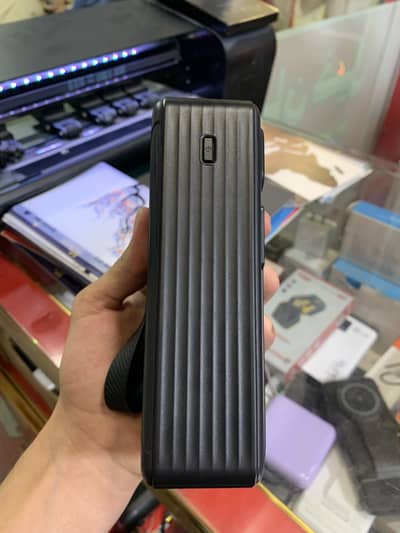 Anker 30000mah fast charging
