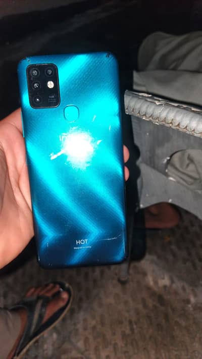 Infinix Hot 10