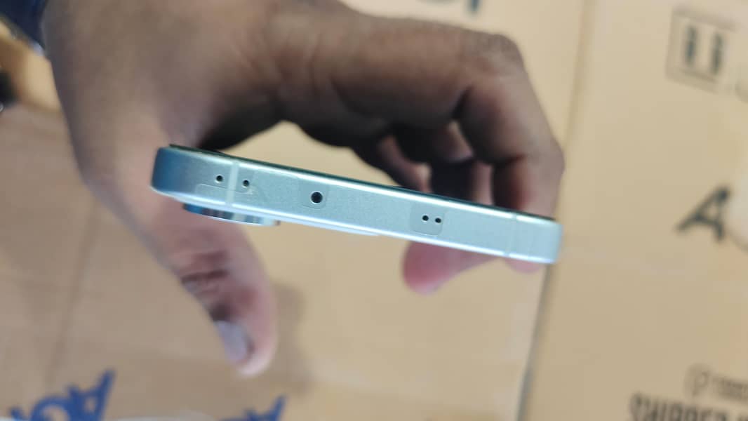 OPPO Reno 14 2