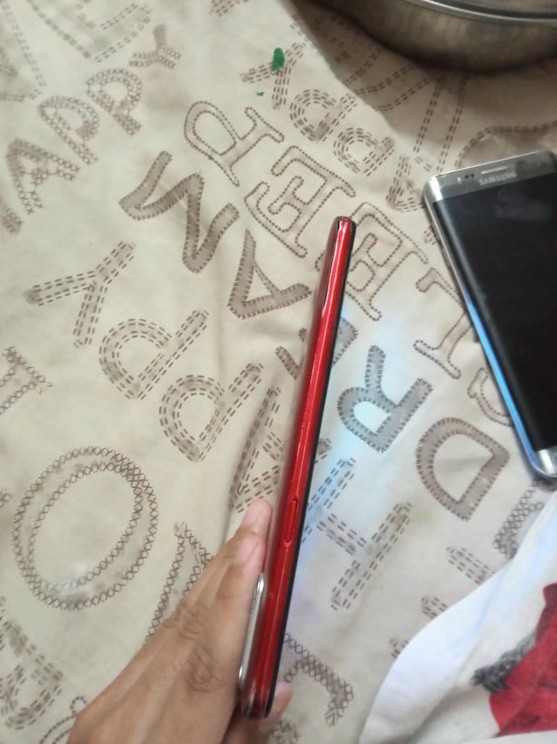 Realme C3 8