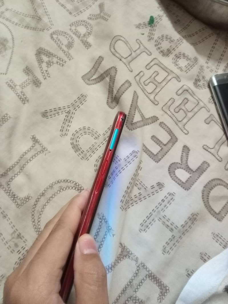 Realme C3 10