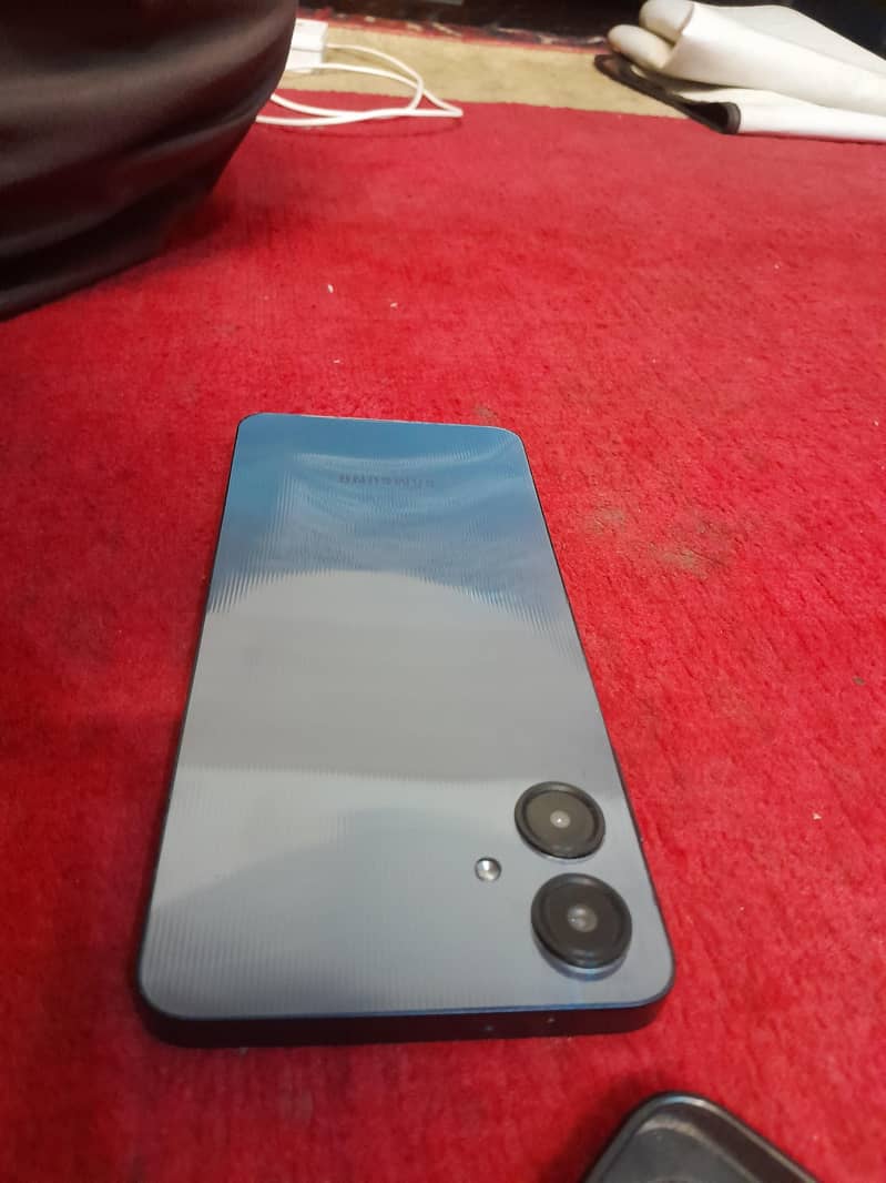 Samsung Mobile A06 4