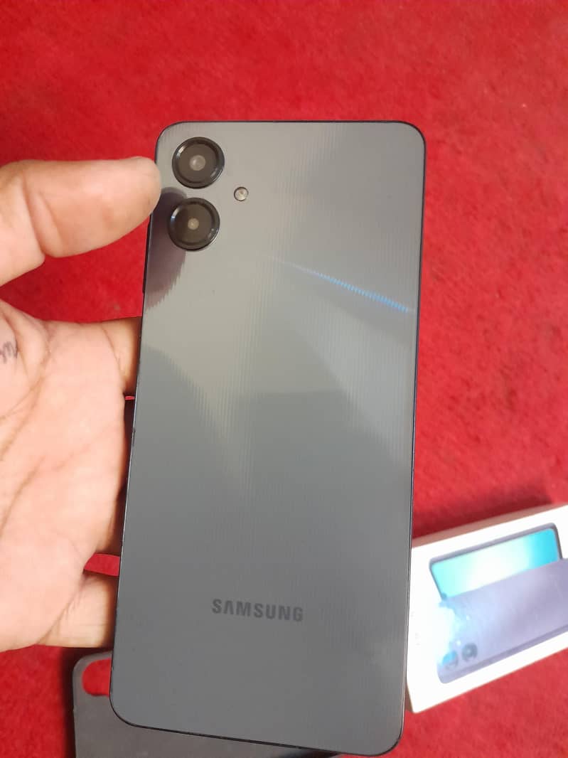 Samsung Mobile A06 5