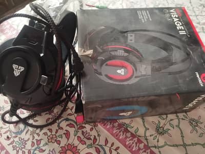 Headphone