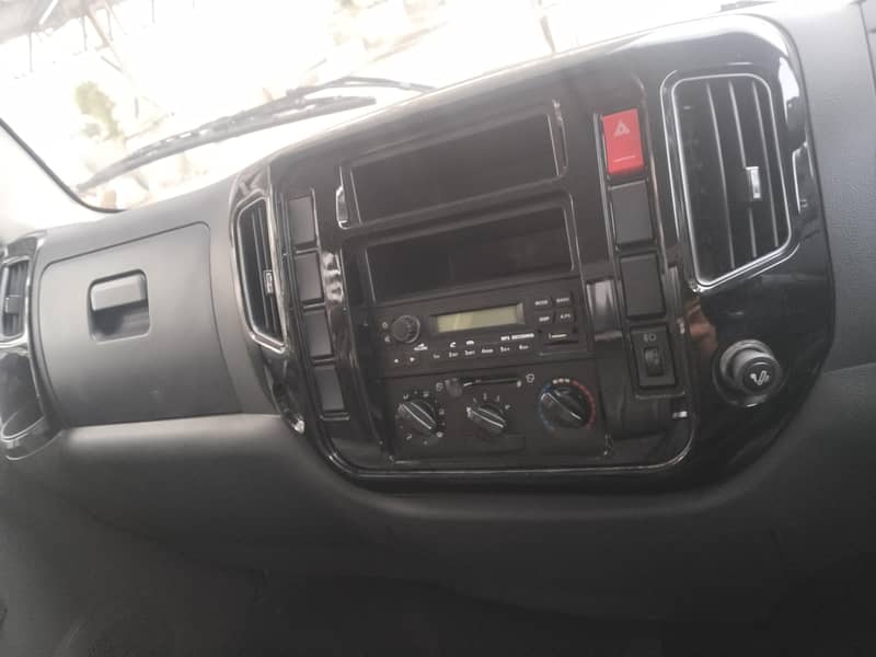 faw Mazda in mint condition 7